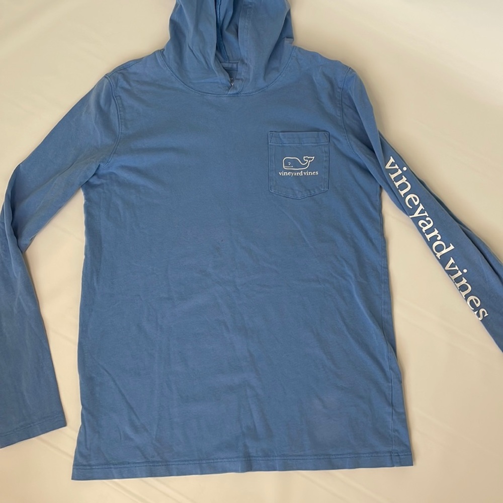 Vineyard Vines long sleeve top